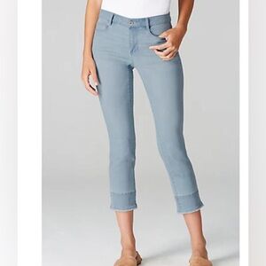 J. JILL Authentic Fit Cropped Jeans Fringe Edge Oxford Blue Wash